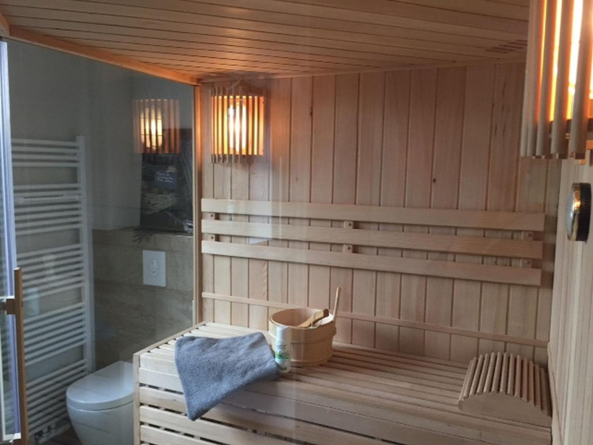 Ferienwohnung Mit Sauna ポツダム エクステリア 写真